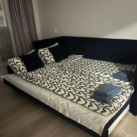 Life Apartment